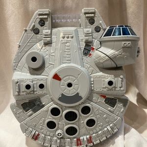 2011Star Wars Millennium Falcon Galactic Heroes Ship Hasbro